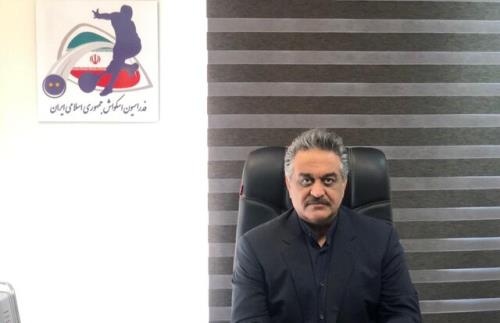 از نظر روسای جهانی و آسیایی درباره اسكواش ایران خرسندم