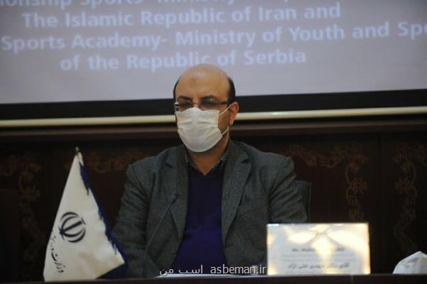 حضور تماشاگران در بازی استقلال و نساجی آزمایشی بود