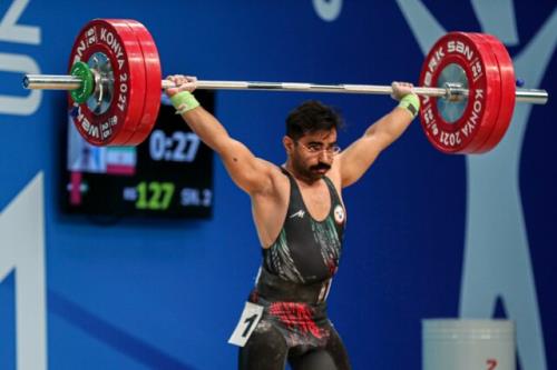 عملکرد ضعیف وزنه بردار ایران با قرار گرفتن در رده شانزدهم جهان