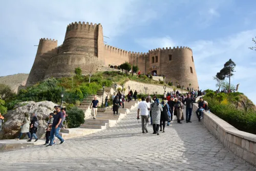 جزئیات خسارت میراث فرهنگی لرستان در جنگ تحمیلی