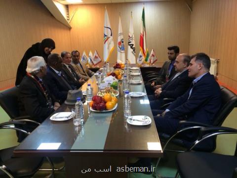 نشست مشترك رئیس كنفدراسیون دوومیدانی آسیا با وزیر ورزش و جوانان